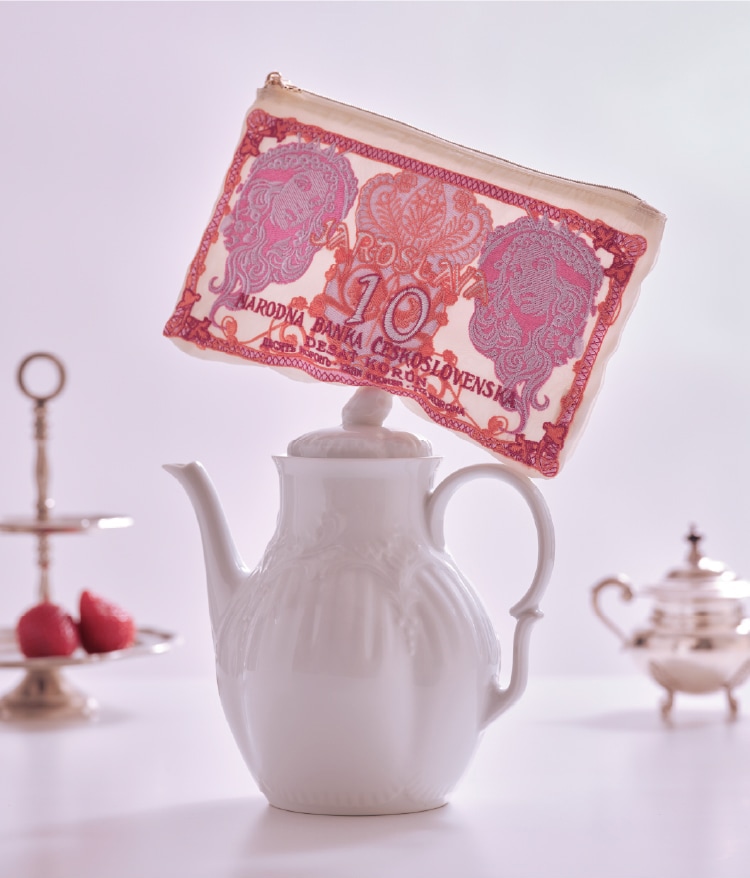 シア—ポーチ　ヤロスラヴァの商品写真